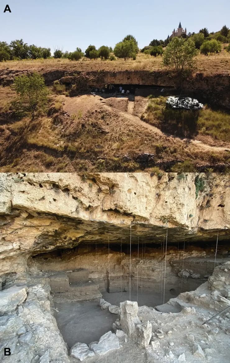 המערה שבה נמצאה טביעת האצבע