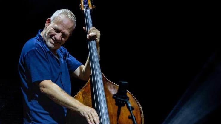 הקוינטט של אבישי כהן בהופעה במשכן האופרה בתל אביב