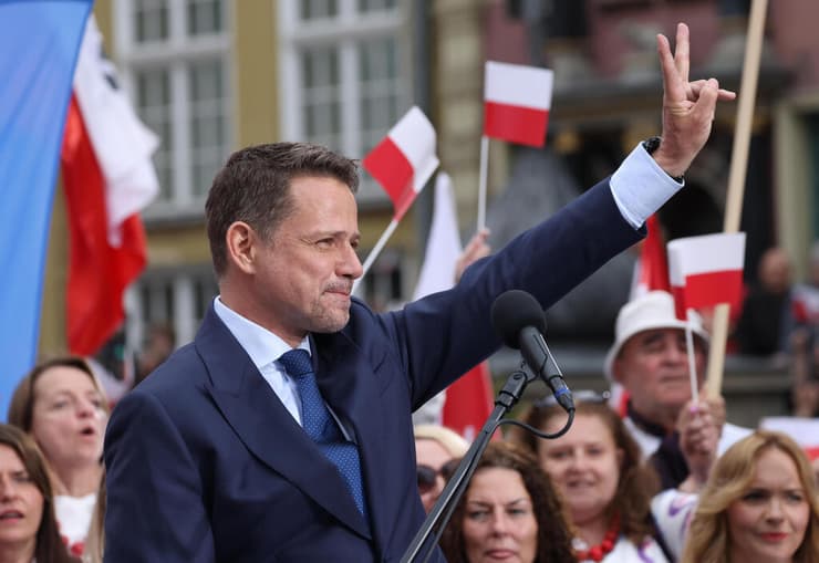 ראש העיר ורשה רפאל צ'סקובסקי בעצרת בחירות לנשיאות פולין בעיר גדנסק 30 במאי