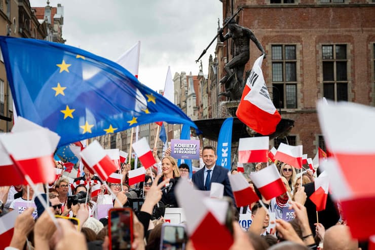 ראש העיר ורשה רפאל צ'אסקובסקי בעצרת בחירות לנשיאות פולין בעיר גדנסק 30 במאי