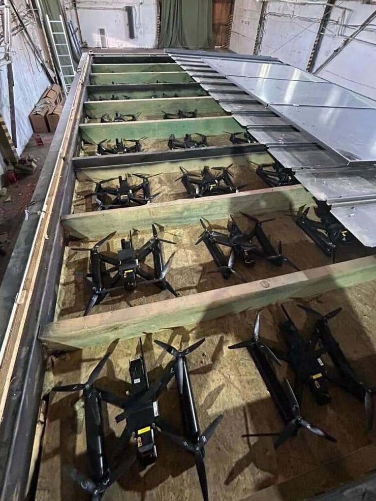 הכטב"מים האוקראיניים לפני המתקפה, בהכנות של צבא אוקראינה ההכנות של אוקראינה למתקפה נגד רוסיה