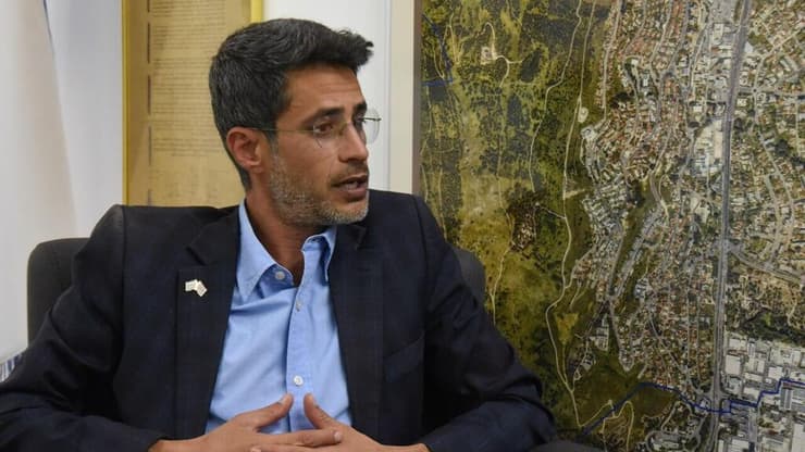 קריית שמונה בקריסה