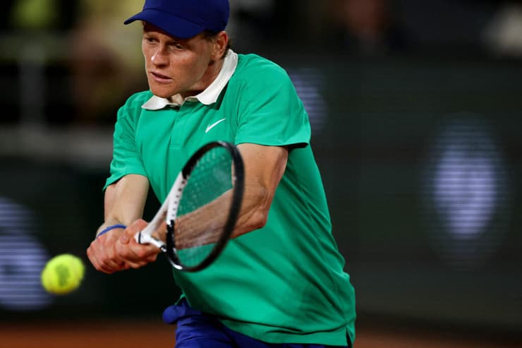 גם כן בשמונה הגדולים. סינר (צילום: Alain JOCARD / AFP) יאניק סינר