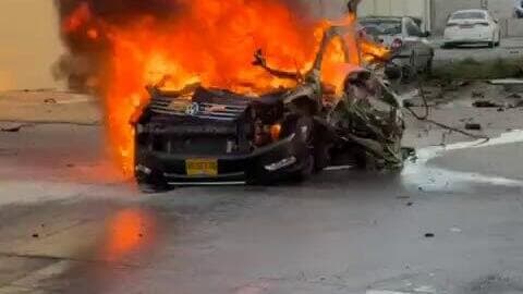 הרכב עולה באש בג'לג'וליה רכב התפוצץ בג'לג'וליה