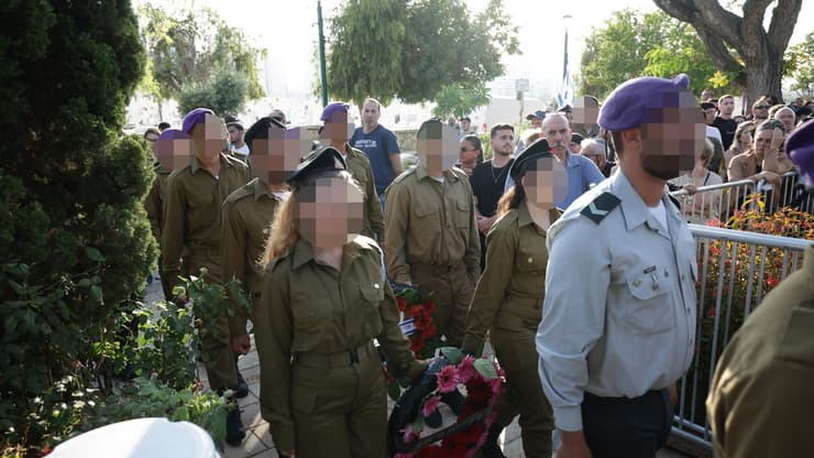 הלווייתו של סמ״ר ליאור שטיינברג ז"ל בבית העלמין הצבאי סגולה בפתח תקווה