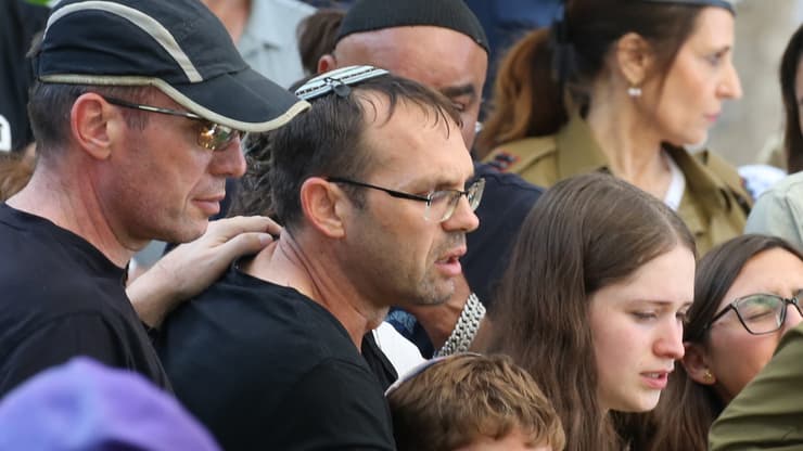 הלווייתו של סמ"ר עומר ואן גלדר ז"ל בבית העלמין הצבאי בהר הרצל