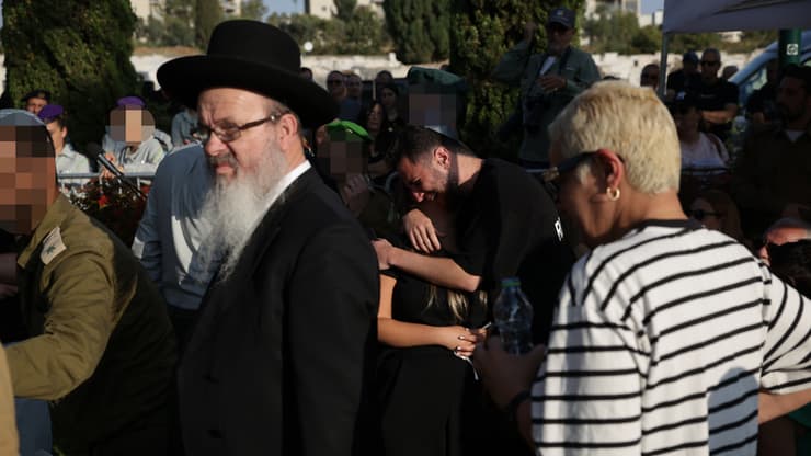 הלווייתו של סמ״ר ליאור שטיינברג ז"ל בבית העלמין הצבאי סגולה בפתח תקווה