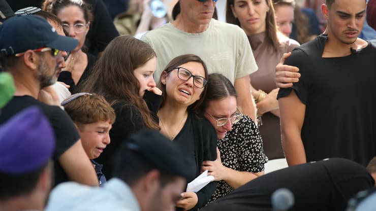 הלווייתו של סמ"ר עומר ואן גלדר ז"ל בבית העלמין הצבאי בהר הרצל
