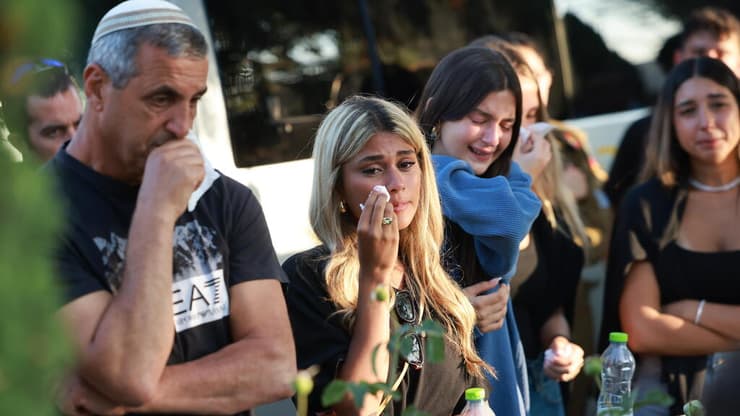 הלווייתו של סמ״ר ליאור שטיינברג ז"ל בבית העלמין הצבאי סגולה בפתח תקווה