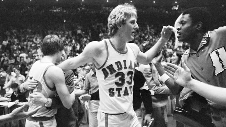 רק שם זה היה יכול לקרות. בירד במדי אינדיאנה סטייט (צילום: AP Photo/BH, File) בירד