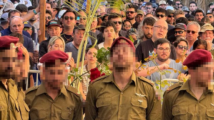 הלווייתו של רס"ר אלון פרקס ז"ל בבית העלמין בפרדס חנה