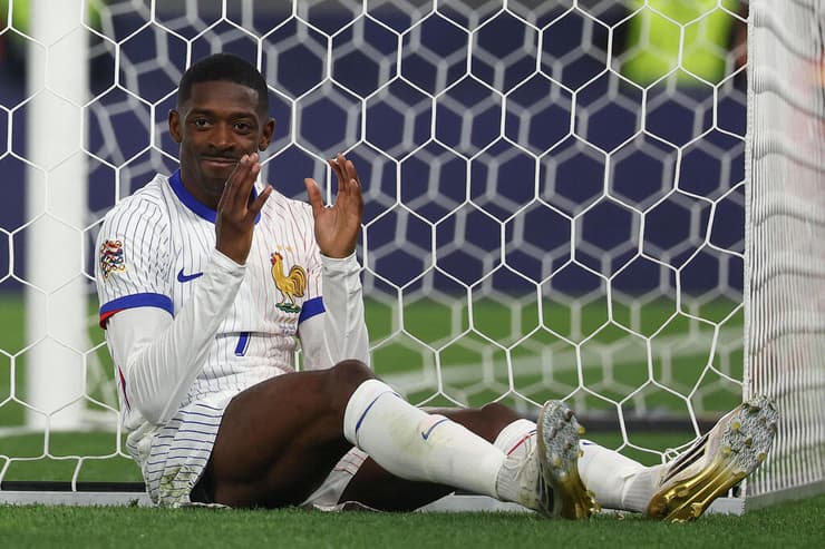 הפסד שיעלה לו ביוקר? דמבלה (צילום: FRANCK FIFE / AFP) דמבלה