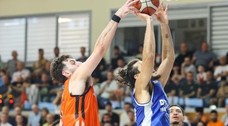 תומר פורת נחסם (שחר גרוס) תומר פורת נחסם