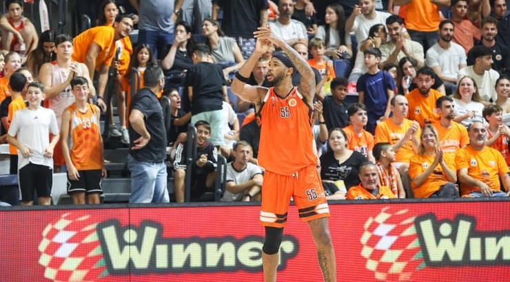 די ג'יי ברנס (שחר גרוס) די ג'יי ברנס