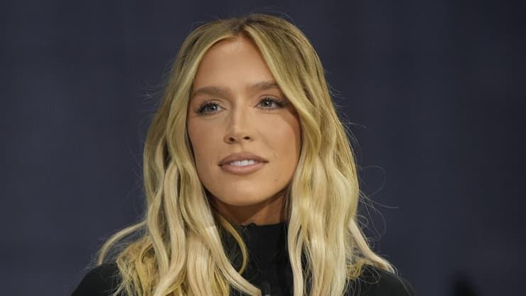 אלכס קופר (צילום: AP/Seth Wenig) אלכס קופר