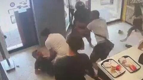 תיעוד מרגעי תקיפת בעל החנות באילת