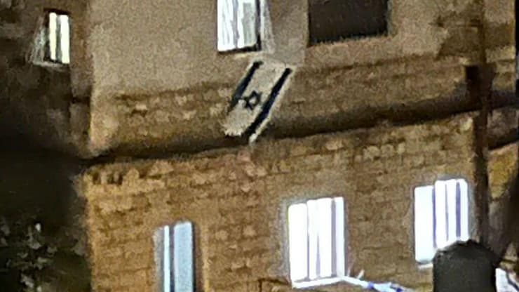 דגל ישראל הונף בשכם בזמן העוצר