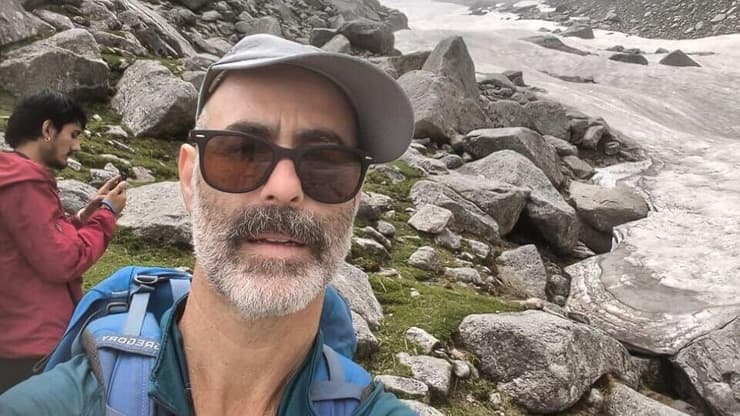 סמואל ונגרינוביץ', נעדר