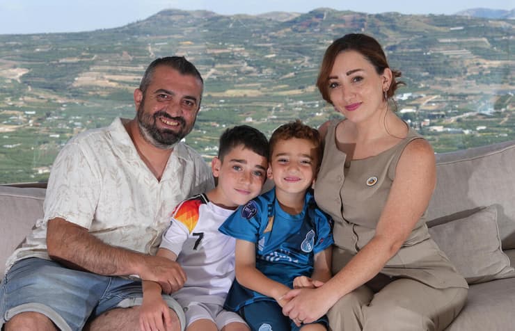 מימין: דועא, איוון, רג'ואן ואכרם ספדי