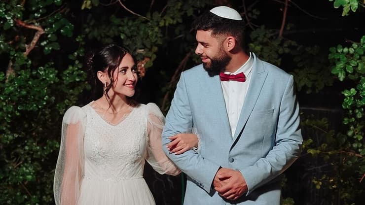 איילה, אחותו התאומה של אלעד ז"ל, בחתונתה עם אוהד. "כמו המעבר בין יום הזיכרון ליום העצמאות" (צילום: אהוד גולן) החתונה של איילה ואוהד