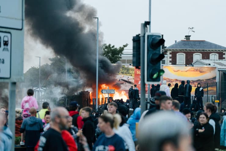 צפון אירלנד מהומות בלימינה