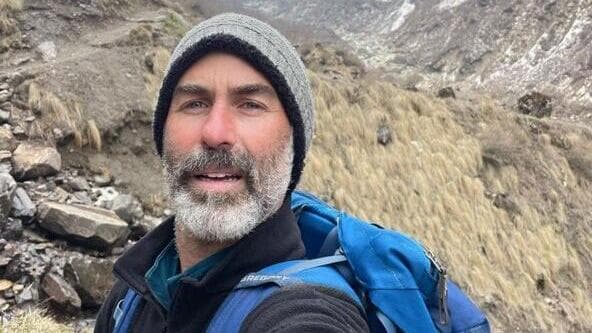 הציל את עצמו. ונגרינוביץ' סמואל ונגרינוביץ' נעדר בהודו