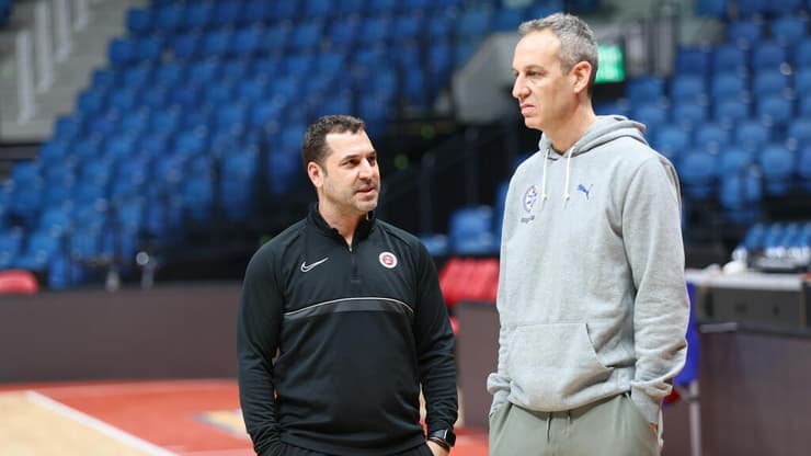 מפעל חדש בפתח. קטש ואלון (צילום: אלכס קולומויסקי) קטש ואלון