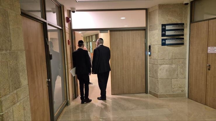 אורי מקלב ויעקב אשר