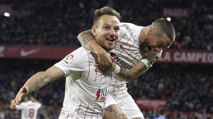 הסתבכו. גומס חוגג עם ראקטיץ'