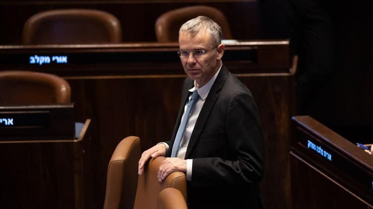 "פגיעה חסרת תקדים". שר המשפטים יריב לוין (צילום: אלכס קולומויסקי) הצבעות להצעת חוק פיזור הכנסת במליאה