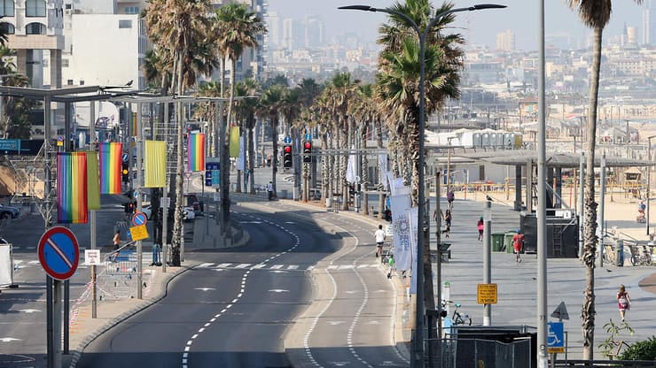 רחובות ריקים בתל אביב לאור התקיפה באיראן