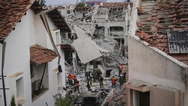 פגיעה ישיר במרכז