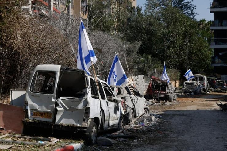 זירת נפילת הטיל האיראני בראשון לציון