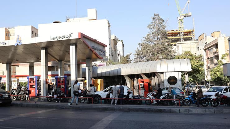 תחנת דלק בטהרן