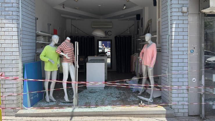 עסקים ברחובות שנפגעו מהתקיפות