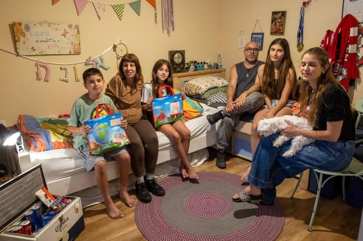 משפחת פפיר בממ"ד