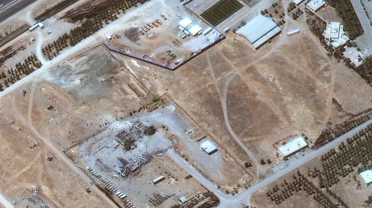 צילום לוויין 15 ביוני של הנזק ל מתקני טילים ב כרמאנשאה בתקיפה של חיל האוויר ב מבצע עם כלביא של ישראל נגד איראן