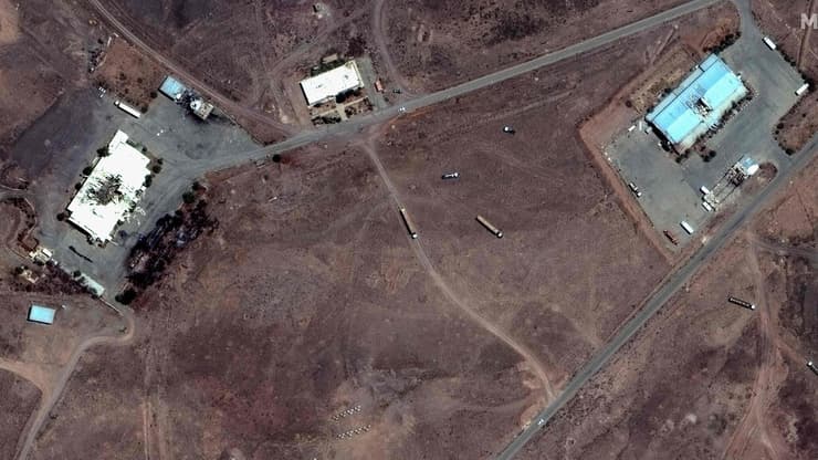 צילום לוויין 15 ביוני של הנזק ל מתקן טילים ב ביד קנה בתקיפה של חיל האוויר ב מבצע עם כלביא של ישראל נגד איראן