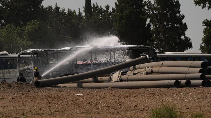 פגיעה ישירה של טיל ששוגר מאיראן בהרצליה, גלילות