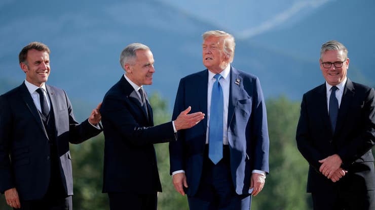 שלוש מדינות החברות ב-G7 יכירו במדינה פלסטינית. מנהיגי בריטניה, ארה"ב, קנדה וצרפת בוועידת הארגון (צילום: CHIP SOMODEVILLA / GETTY IMAGES NORTH AMERICA / AFP) ועידת G7