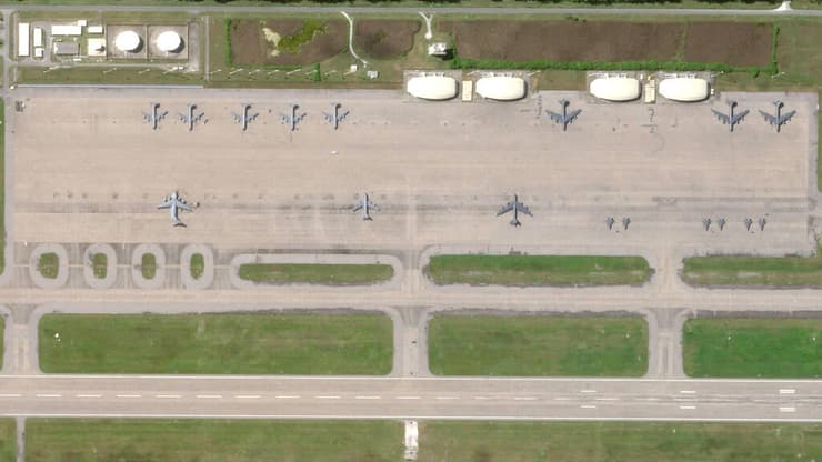 לבסיס האמריקני בדייגו גרסיה חשיבות אסטרטגית לפעילות ארה"ב באזור (צילום: AFP PHOTO / PLANET LABS PBC) בסיס דייגו גרסיה