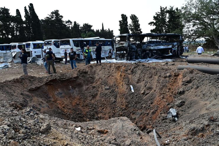 פגיעה ישירה של טיל ששוגר מאיראן בהרצליה, גלילות