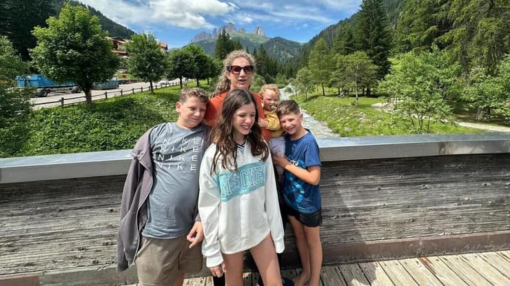 אלה חיימי והילדים