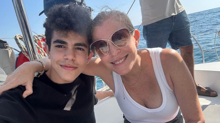 דנה וגור עדן על הסירה