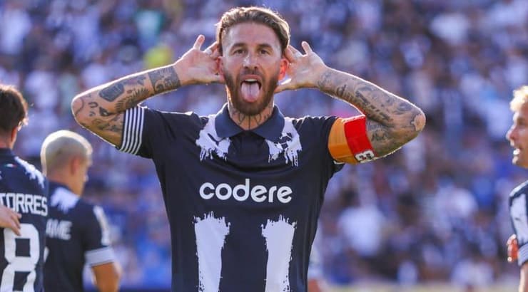 סרחיו ראמוס בעננים