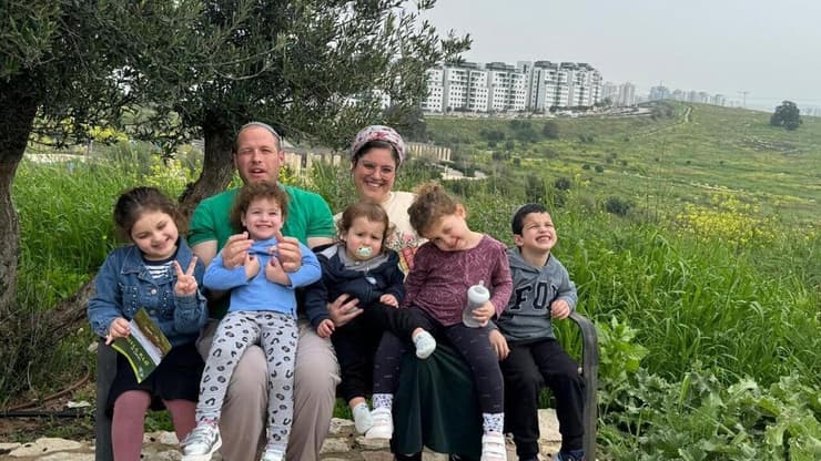 משפחת גולדפינגר שחזרה לקריית שמונה