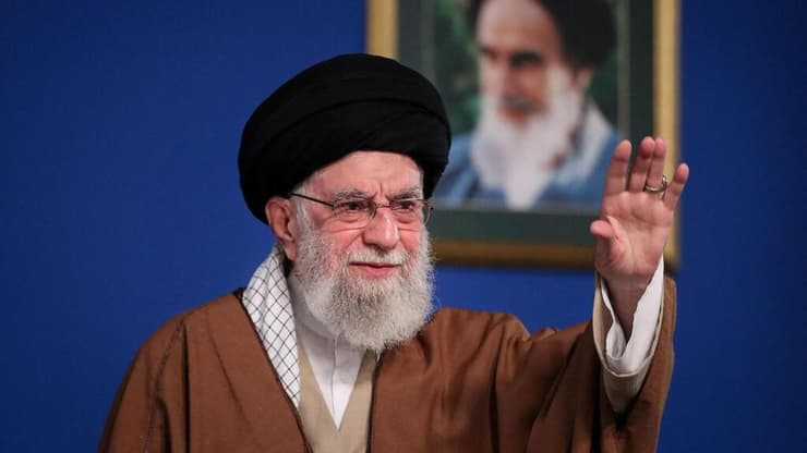 המודיעין הישראלי הציע לחסל את חמינאי? (צילום: AFP) עלי חמינאי