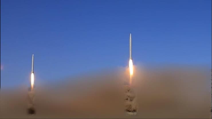 תיעוד משיגור טילים בליסטיים מאיראן לעבר ישראל