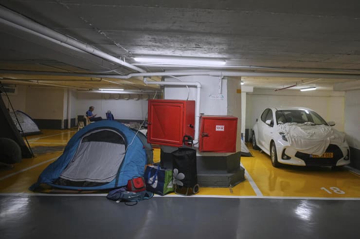 אזרחים במרחבים המוגנים בעקבות המטח מאיראן