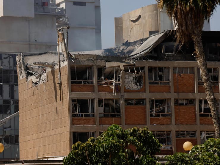 התוכניות קיימות, אך מהיכן יגיע הכסף? (צילום: REUTERS/Amir Cohen) זירת הנפילה בבאר שבע